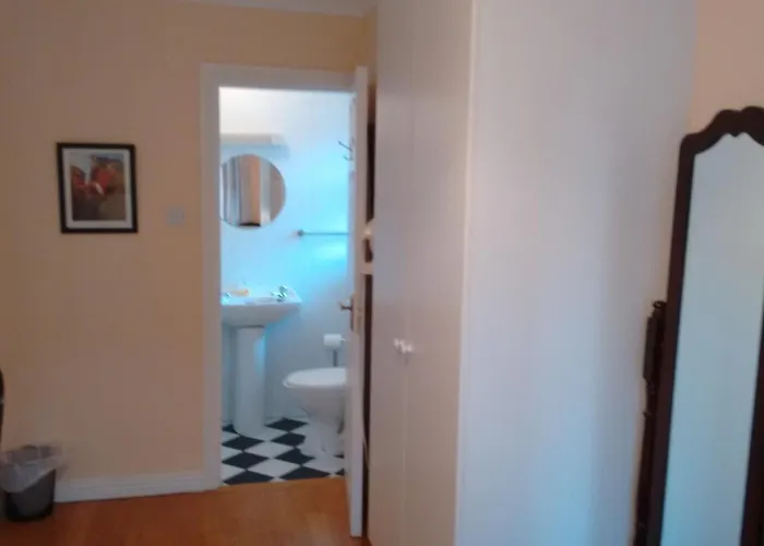 Corrib View H91rr72 3*