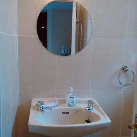 Corrib View H91rr72 Гостевой дом Голуэй